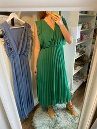 gruen Plisseekleid Gluecksboutique