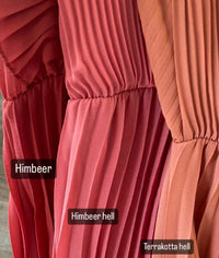 Plissiertes Kleid in vers. Farben