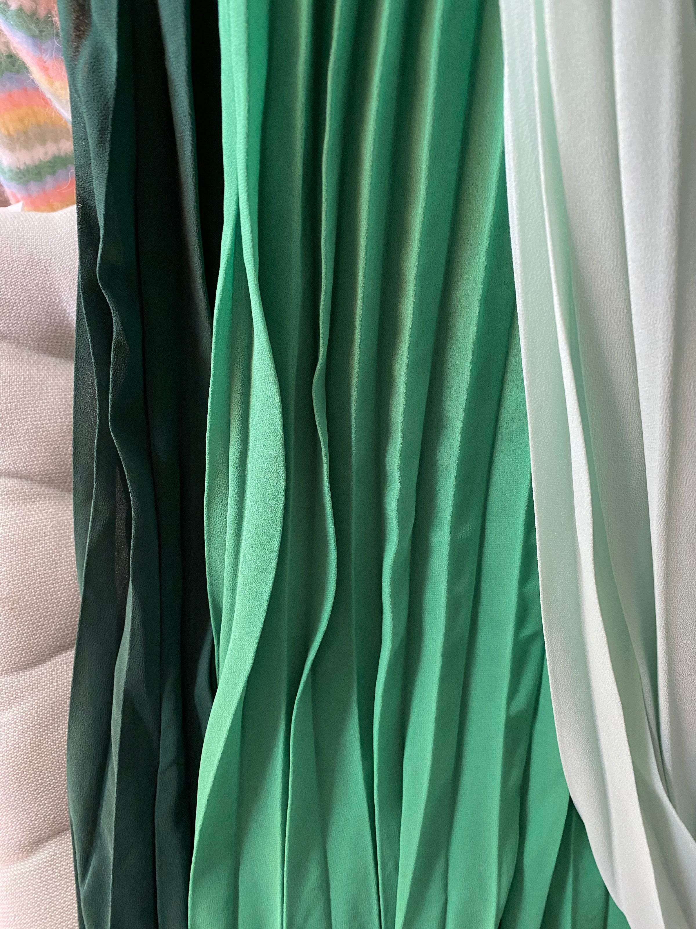 Plissee Kleid - Gluecksboutique