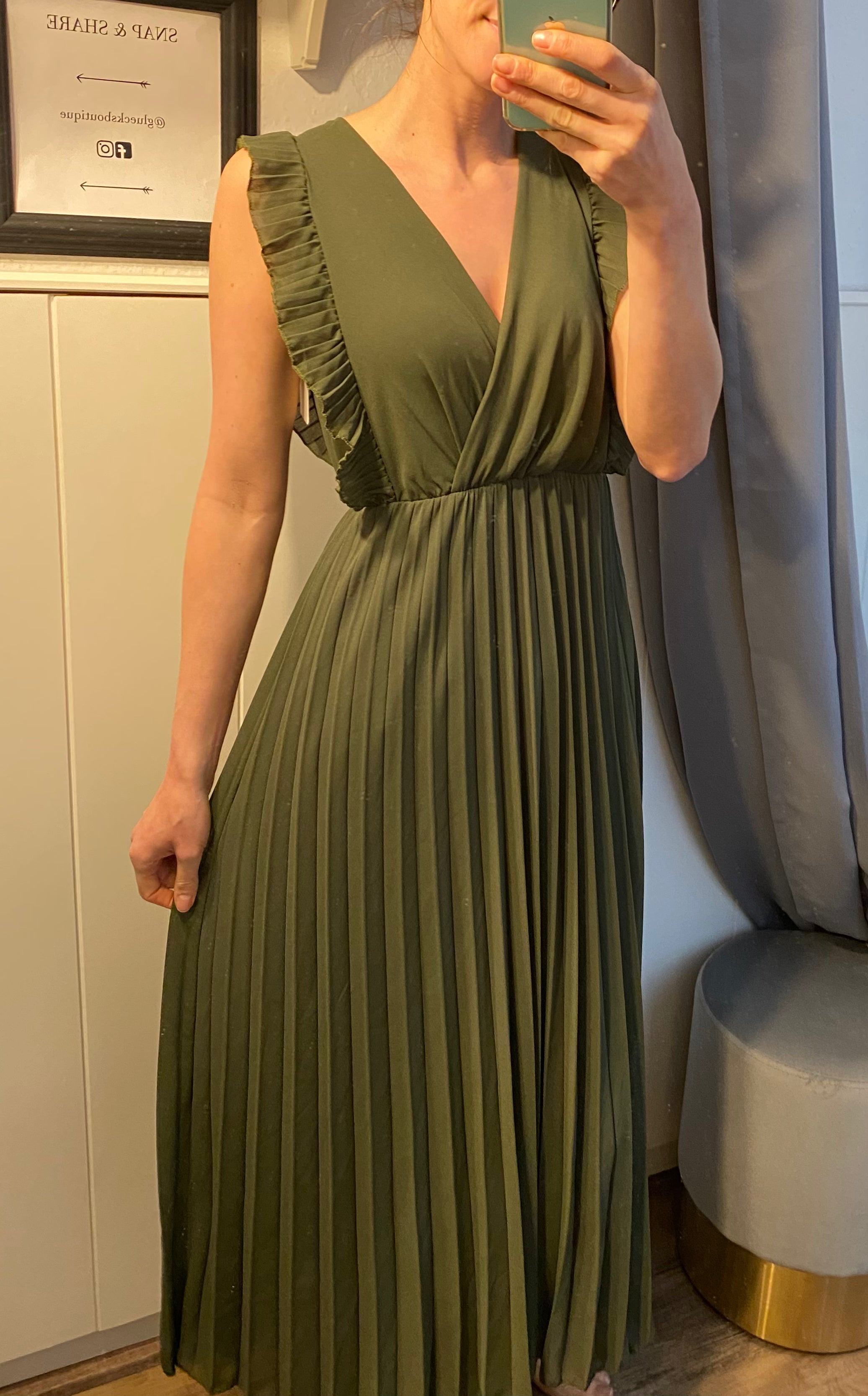 khaki Plisseekleid Glücksboutique