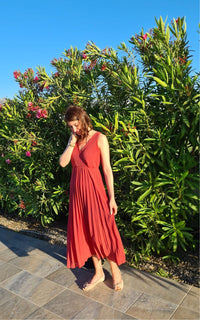 Plissiertes Kleid in vers. Farben - Gluecksboutique®