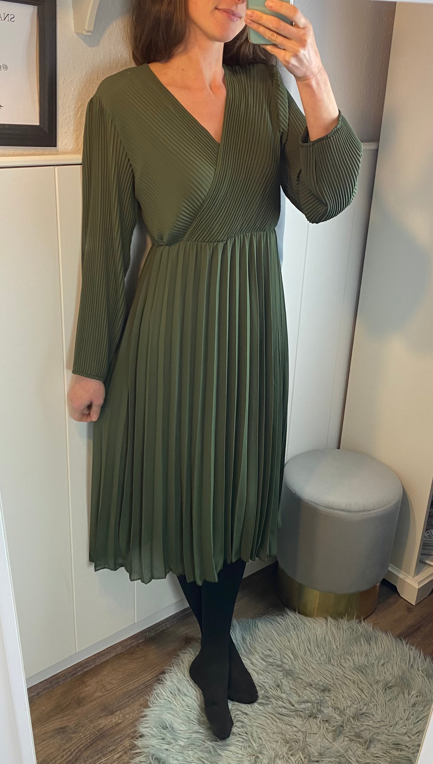 Plisseekleid, in vers. Farben - Gluecksboutique®