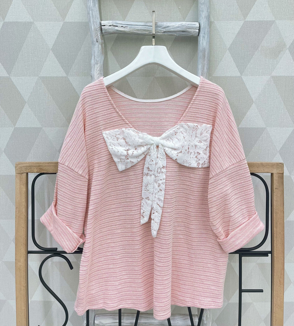 Shirt mit Schleife
