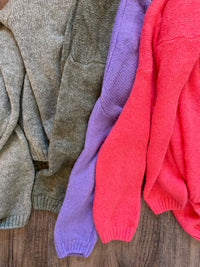 Cardigan mit Mohair, in vers. Farben