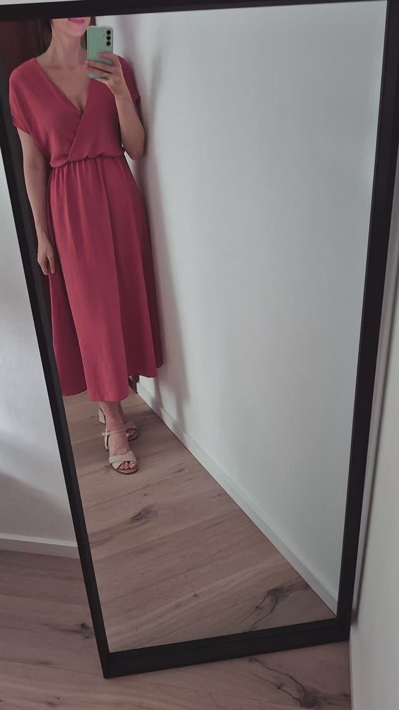 Kleid in Wickeloptik, in vers. Farben