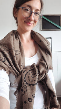 Bandana Tuch „Taupe“ – 135 × 135 cm | Paisley
