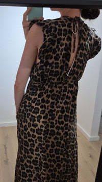 Kleid mit Rüschen, vers. Farben