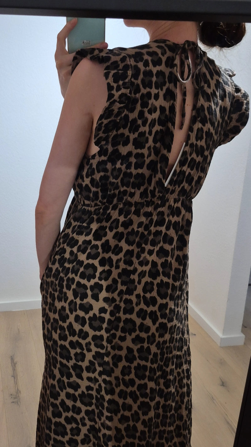 Kleid mit Rüschen, vers. Farben
