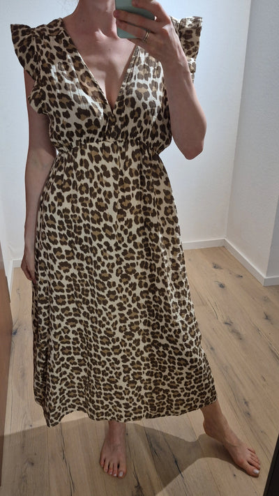Kleid mit Rüschen, vers. Farben