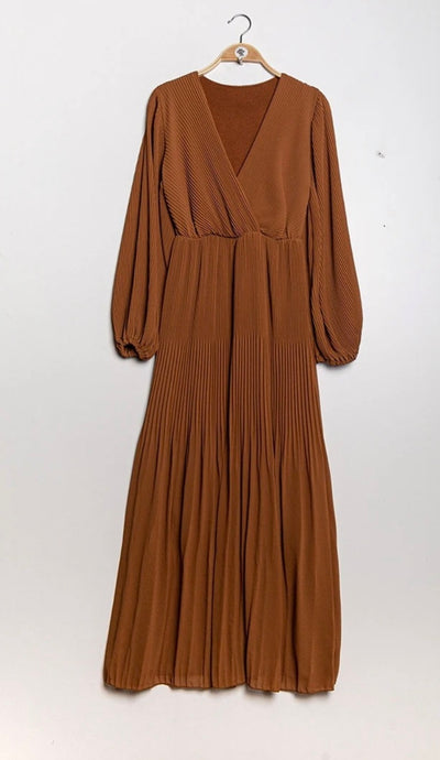 Plisseekleid langarm, in vers. Farben