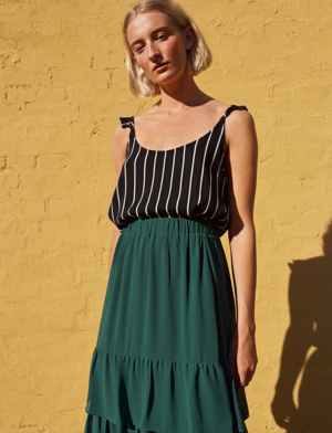 Maxi Rock Lera waldgrün Just Female - Gluecksboutique®