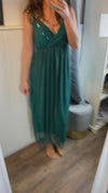 Trägerkleid mit Pailletten