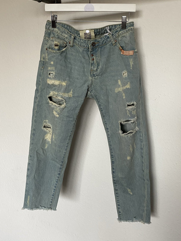 Jeans im Destroyed Look - Gluecksboutique®