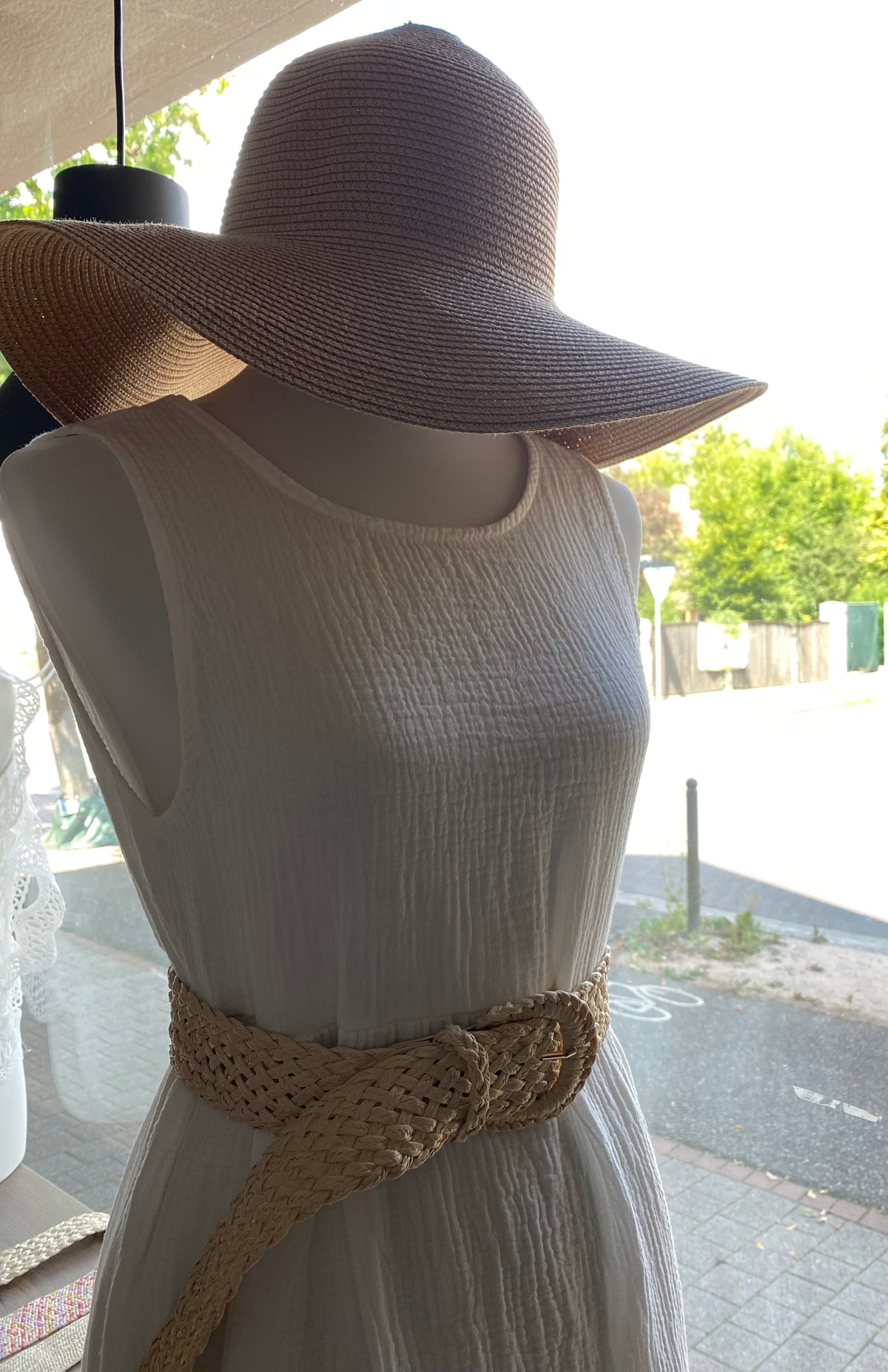 Langes Tank-Top-Kleid mit offenem Rücken - Gluecksboutique®