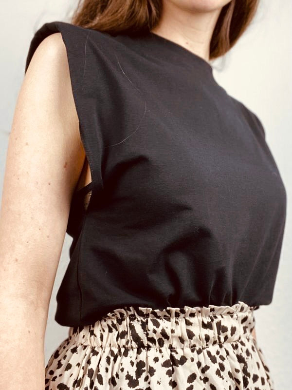 Big Shoulder Top schwarz - Gluecksboutique®