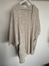 Cardigan mit Zopfmuster - Gluecksboutique®