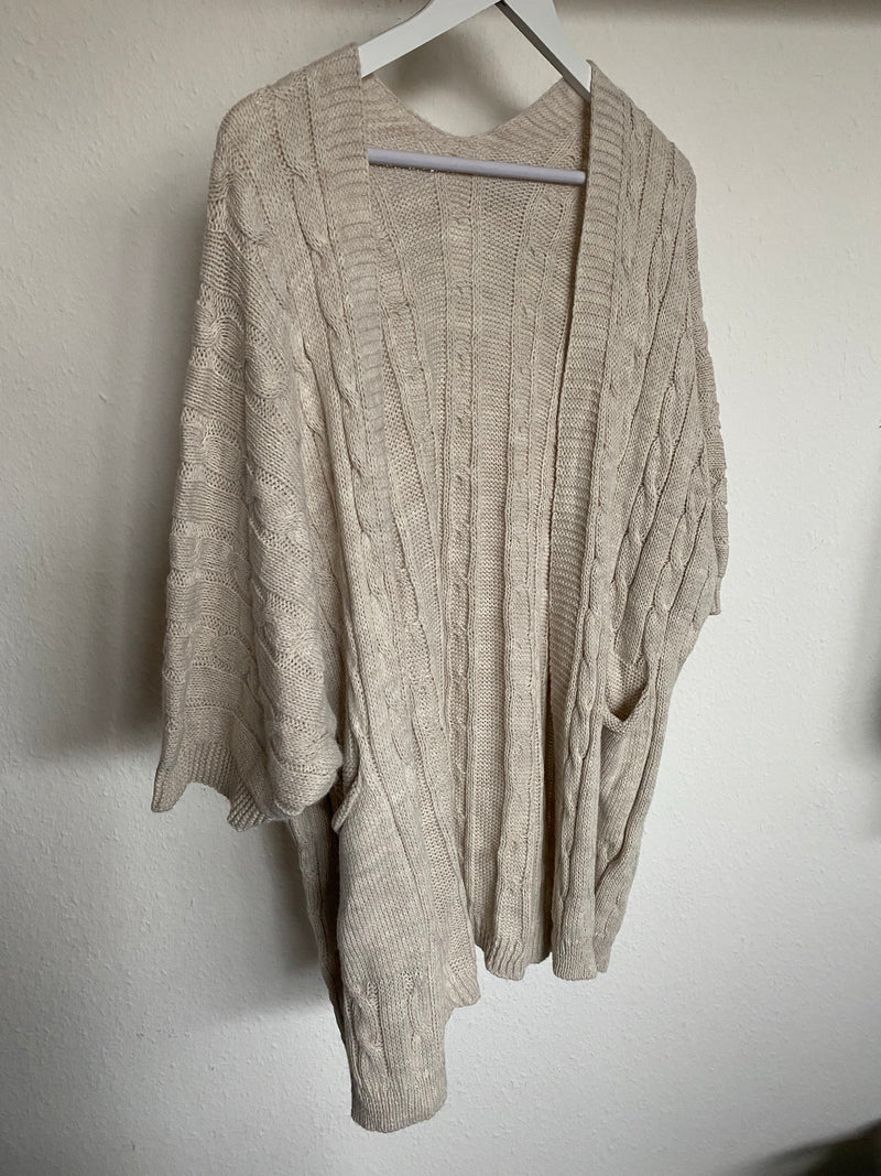 Cardigan mit Zopfmuster - Gluecksboutique®