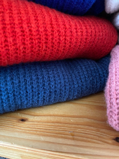 Cosy V-Neck Pullover - Gluecksboutique®