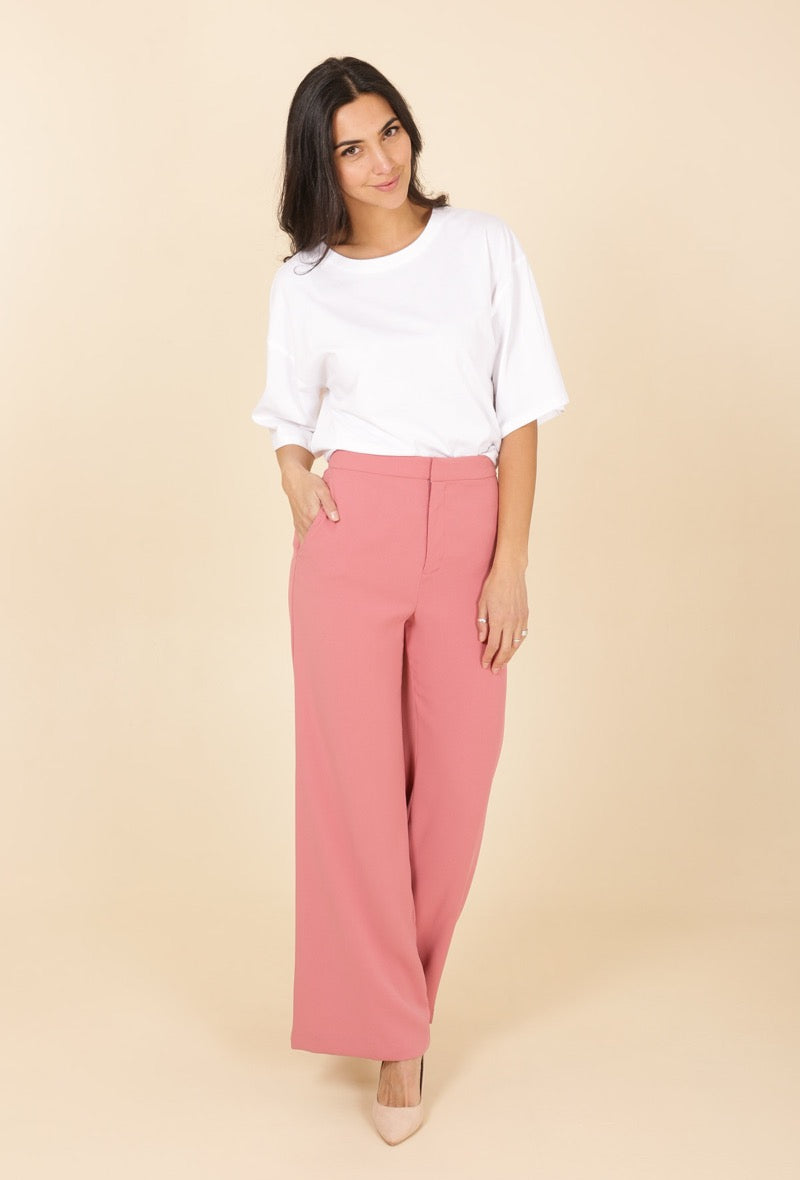 kurzes Basic Shirt mit längeren Ärmeln - Gluecksboutique®